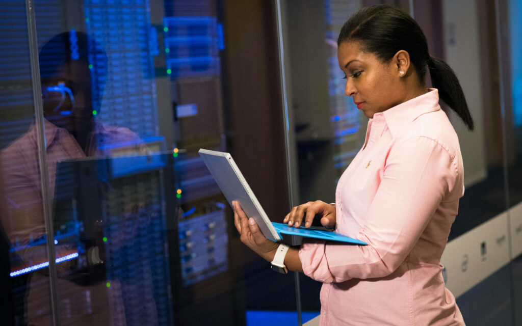 Solutions Cover Network IT 1024x640