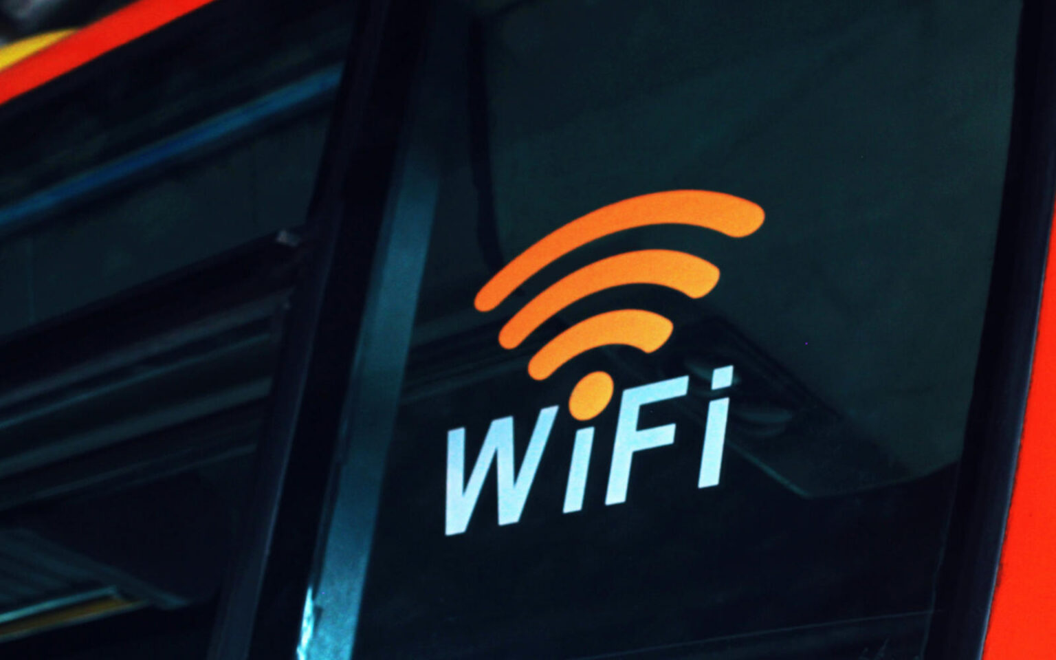 Wired and Wireless Network Architecture and Design